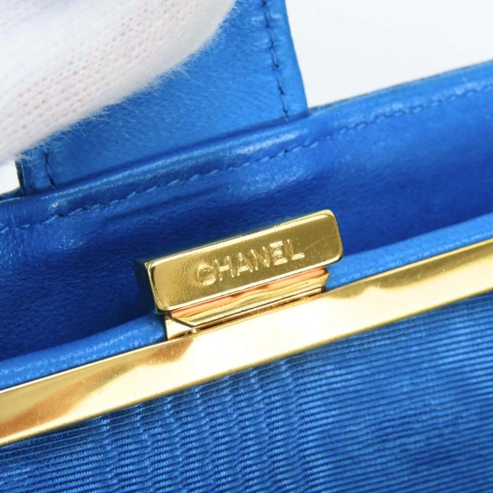 CHANEL Blue Caviar Leather Logo Wallet - Picture 14 of 16